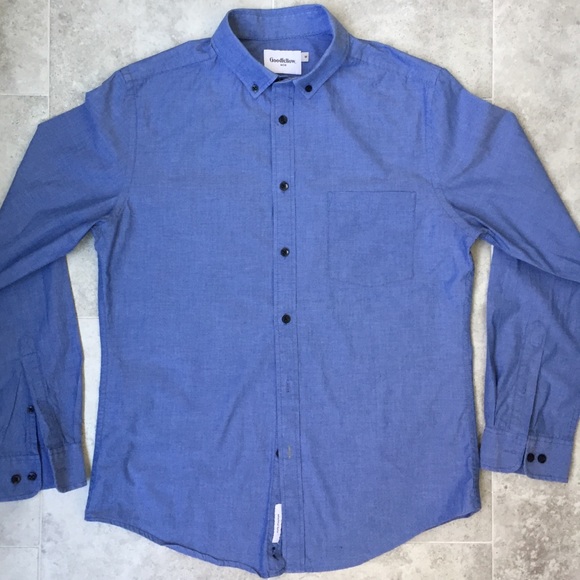 Goodfellow and co Button Down Size M - Picture 2 of 3